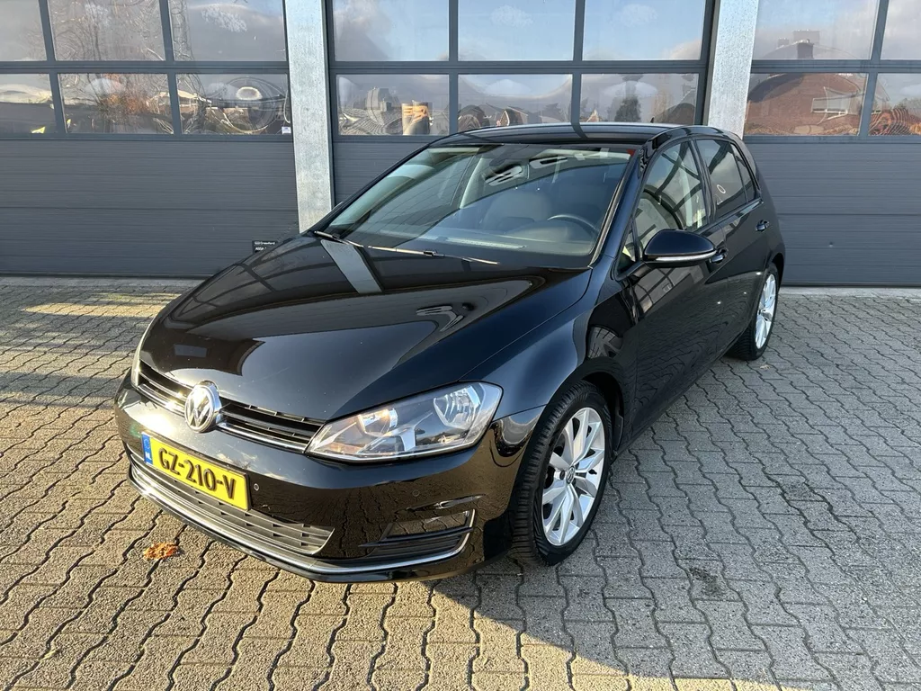 VOLKSWAGEN Golf 1.2 TSI 110pk 5-drs Highline