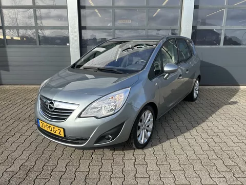 OPEL Meriva 1.4 Turbo 140pk Cosmo