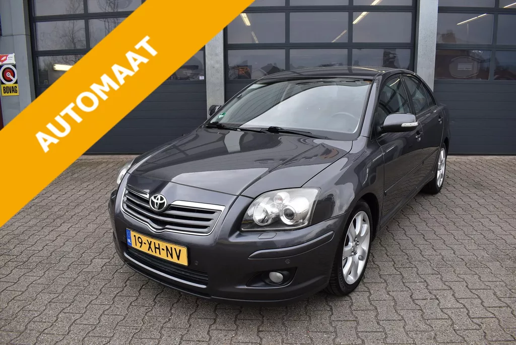 TOYOTA Avensis 2.4 16V VVT-I Executive Business