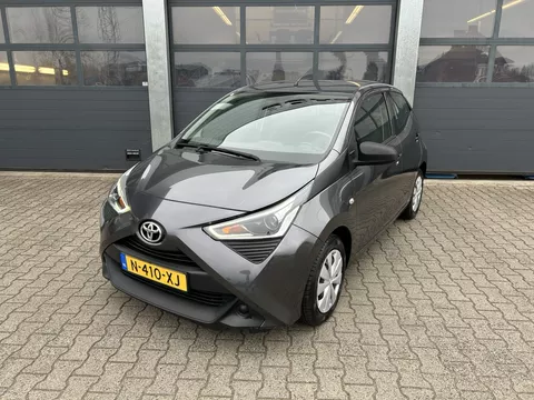 TOYOTA Aygo 1.0 VVT-i 72pk 5-drs x-fun
