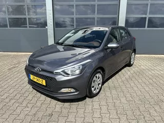 HYUNDAI I20 1.2i LP Blue 75pk 5-drs i-Drive Cool