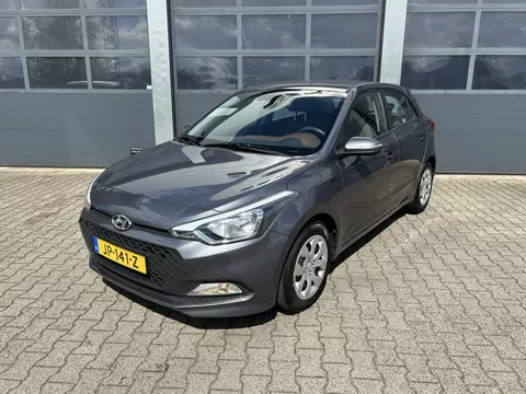 HYUNDAI I20 1.2i LP Blue 75pk 5-drs i-Drive Cool