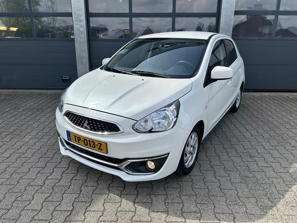 MITSUBISHI Space Star 1.0 MIVEC 71pk Intense