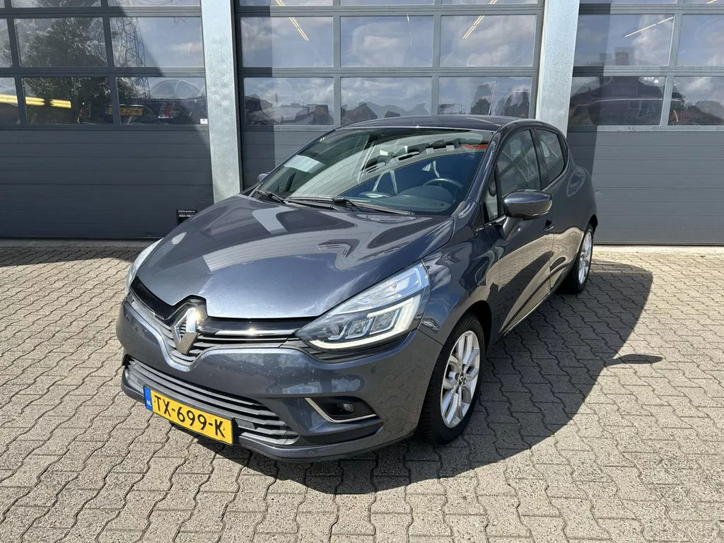 RENAULT Clio 0.9 TCe 90pk Intens