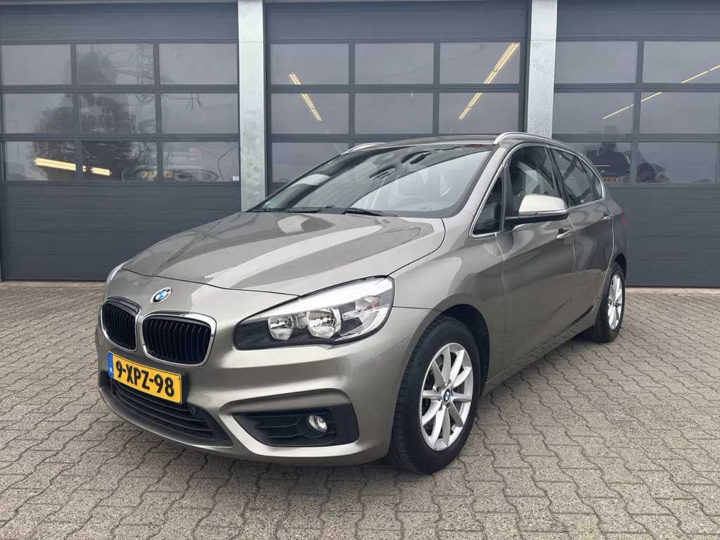 BMW 2-Serie Active Tour. 218i 136pk Executive