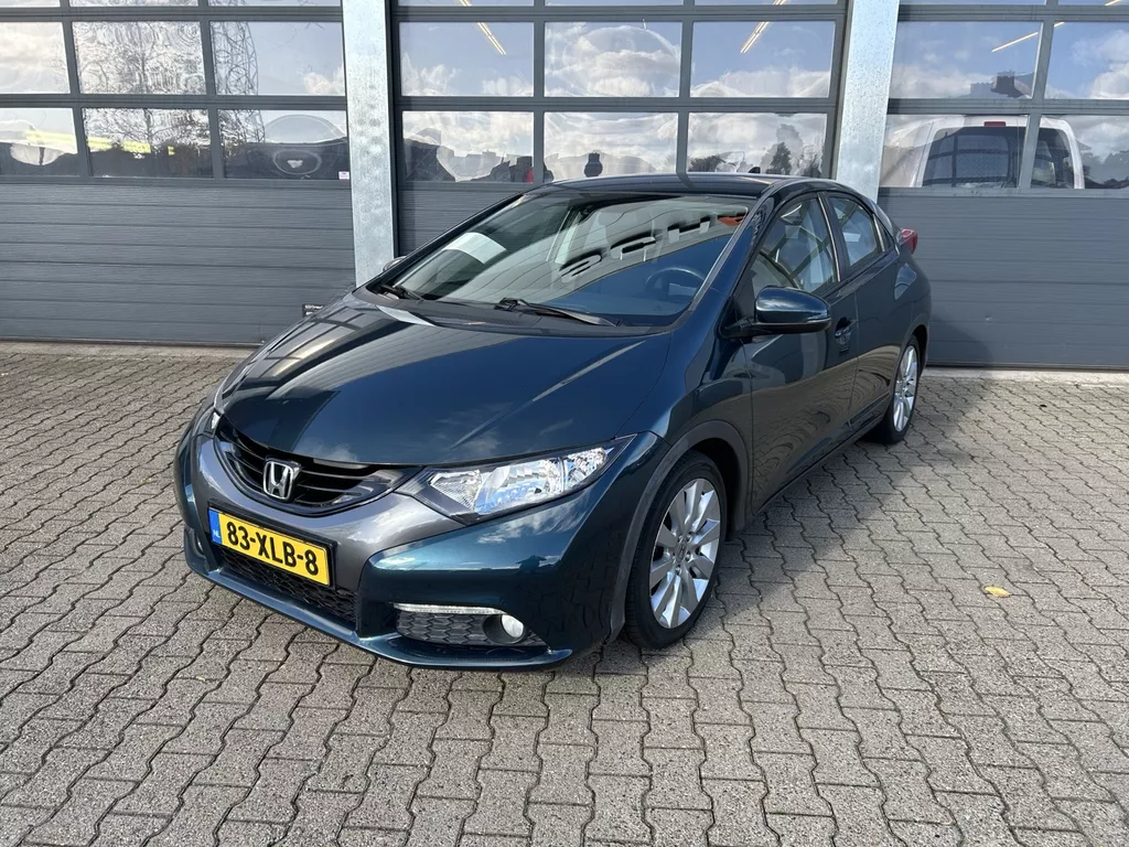 HONDA Civic 1.8 142pk Comfort